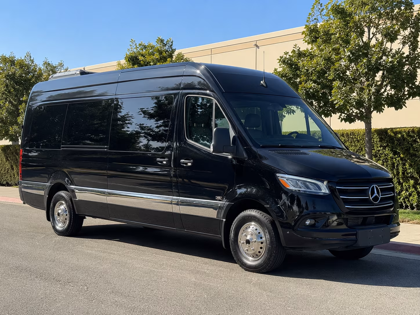 downey employee shuttles in downey for any company