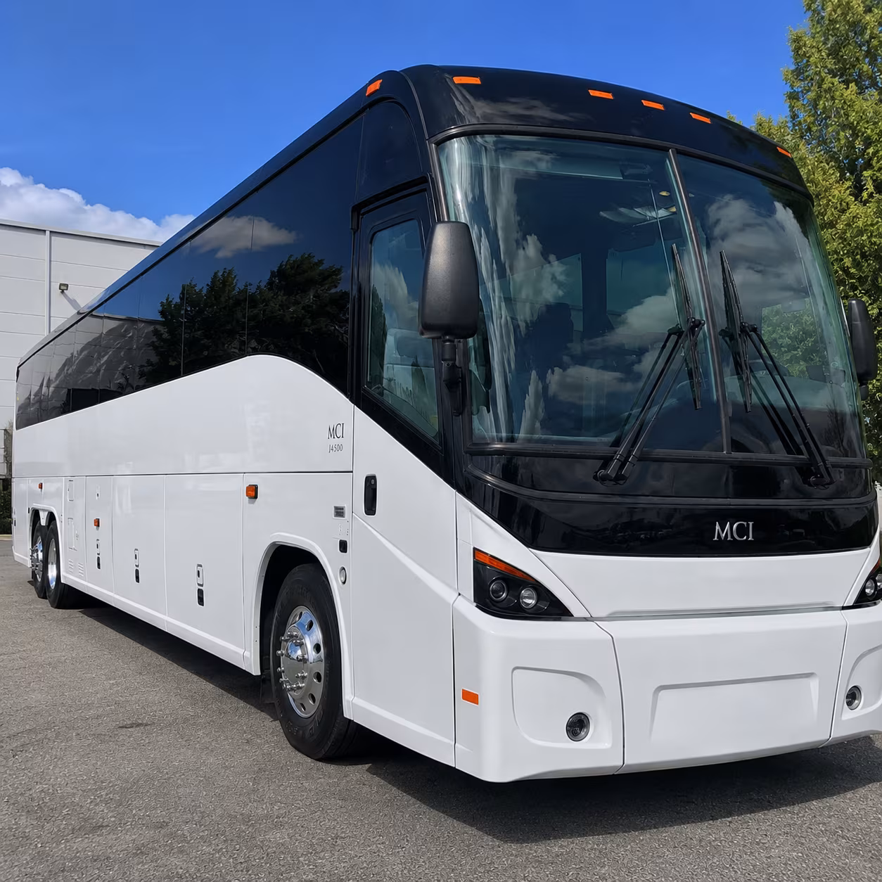 gardena airport transfer charter buses for gardena groups