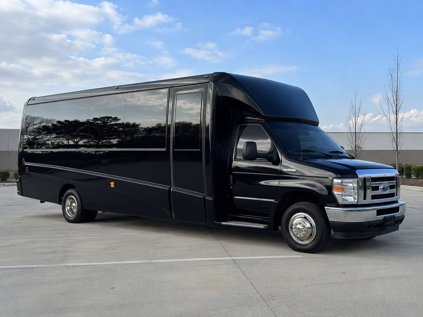 how the type of bus changes the price in torrance california