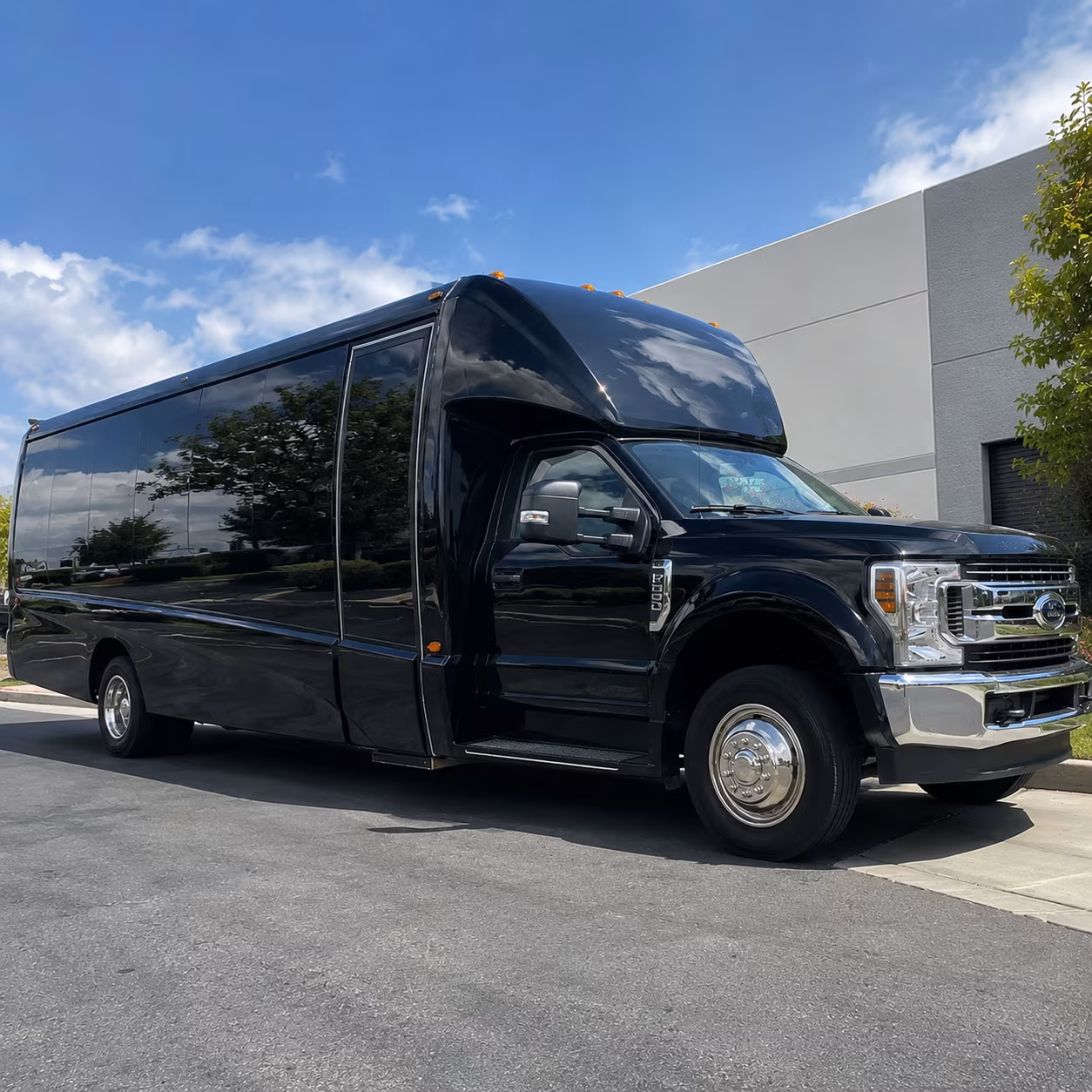 long beach ride to the game in comfort with a long beach charter bus
