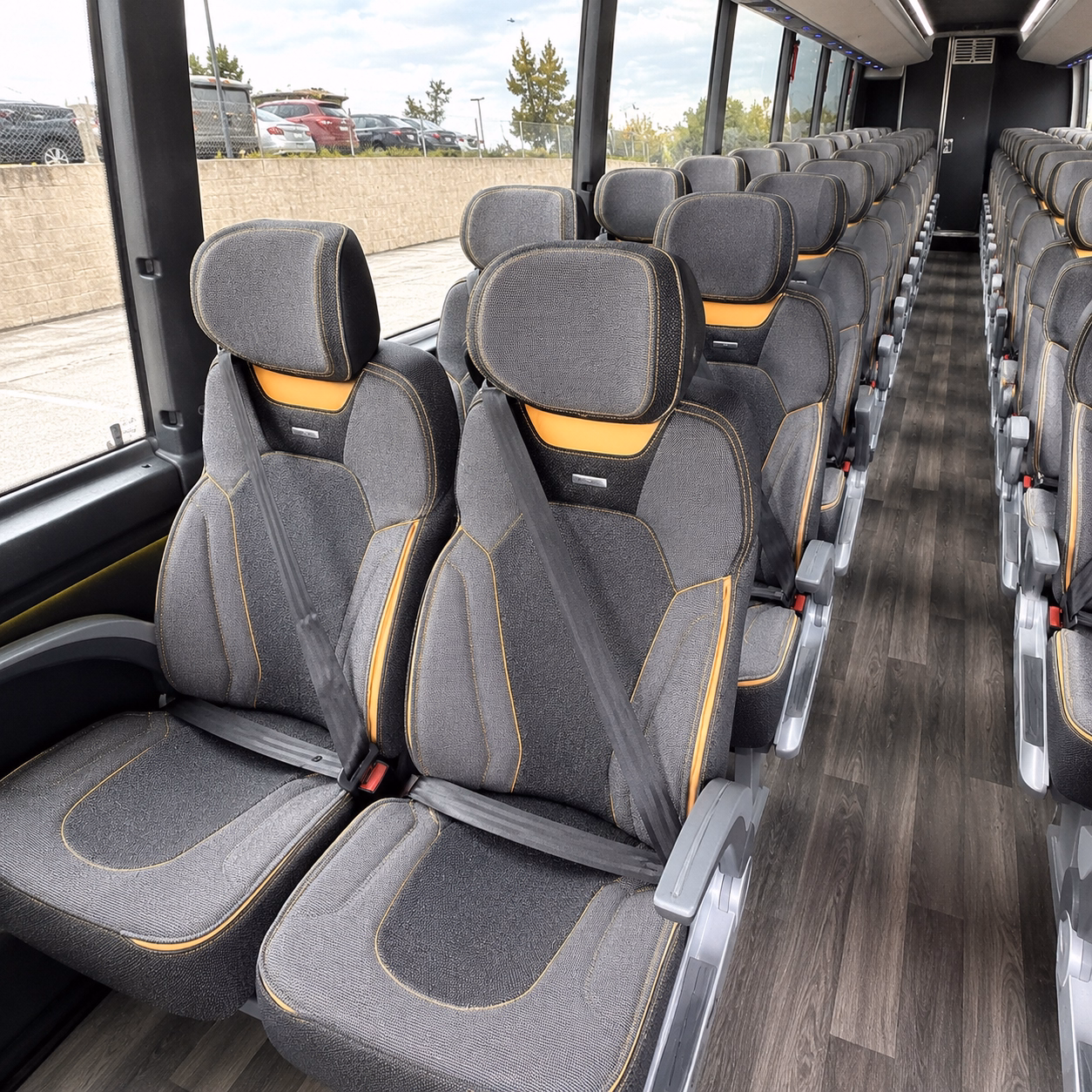 one search finds buses for the california science center and natural history museum